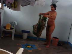 Aunty change saree